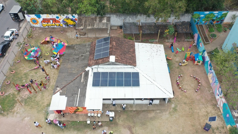 Parceria promove instalação de placas solares em comunidade de Vila Velha, ES