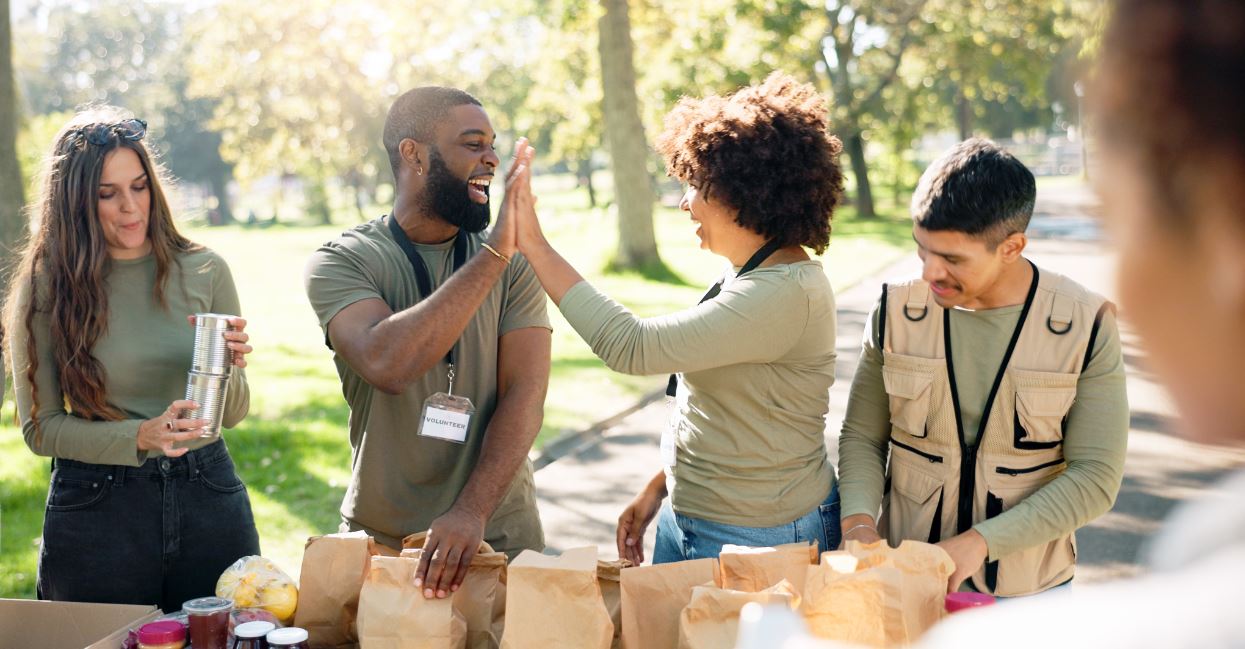 90% dos brasileiros afirmam que Responsabilidade Social Corporativa influencia na opinião sobre empresas