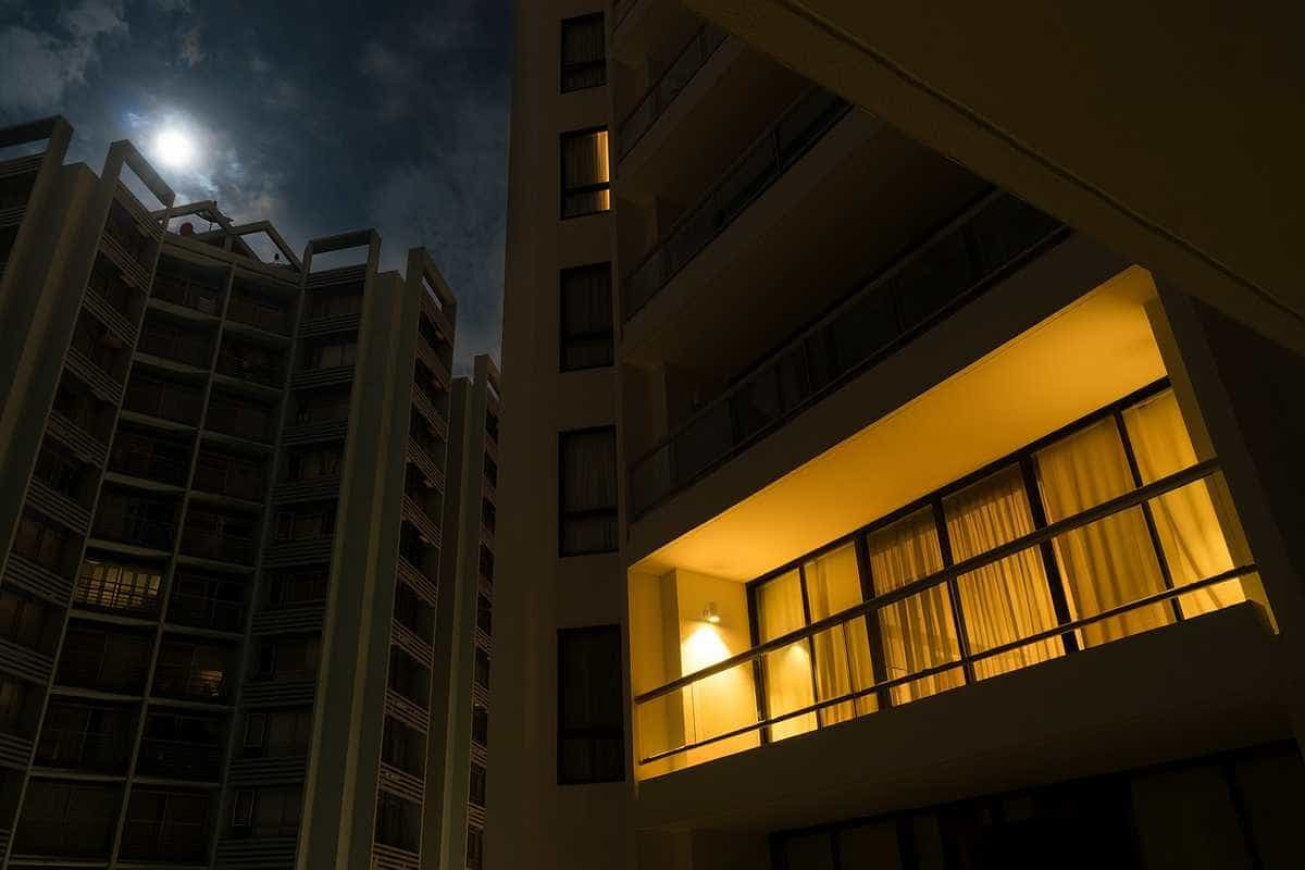 Condomínios buscam alternativas sustentáveis para baratear conta de luz e lidar com apagões - Fitec Tec News