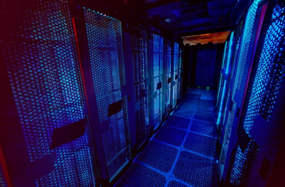 Alto custo ambiental da IA exige uma preocupação global imediata